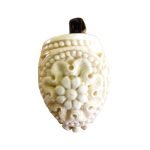 Meerschaum Pipe- Floral Carving face