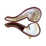 Meerschaum Pipe- Smooth Bent Billiard case