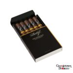 Davidoff Puro Dominicano- Short Robusto - Image 3